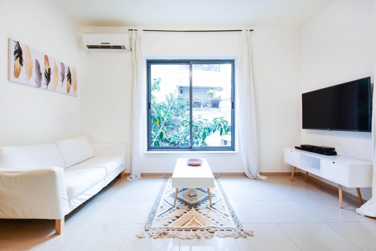 Light As A Feather By Holyguest Tel Aviv Buitenkant foto